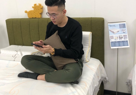 房間裡最重要的靈魂就是床了
